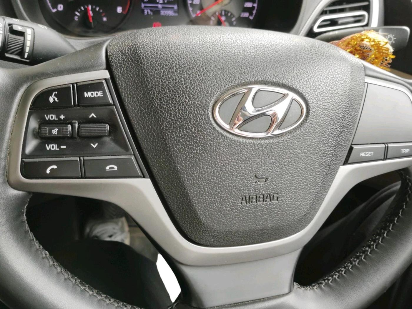 2022 Hyundai Verna S PLUS 1.5 CRDI, Diesel, Manual, 30,996 km, interior