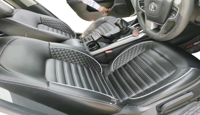 2022 Tata Harrier XT PLUS 2.0L KRYOTEC, Diesel, Manual, 1,77,515 km, interior