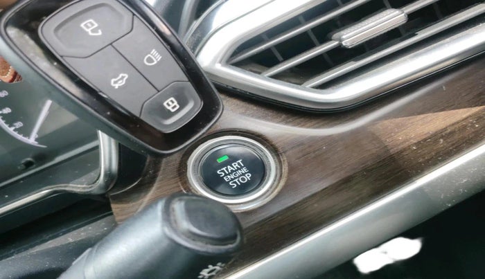 2022 Tata Harrier XT PLUS 2.0L KRYOTEC, Diesel, Manual, 1,77,515 km, interior