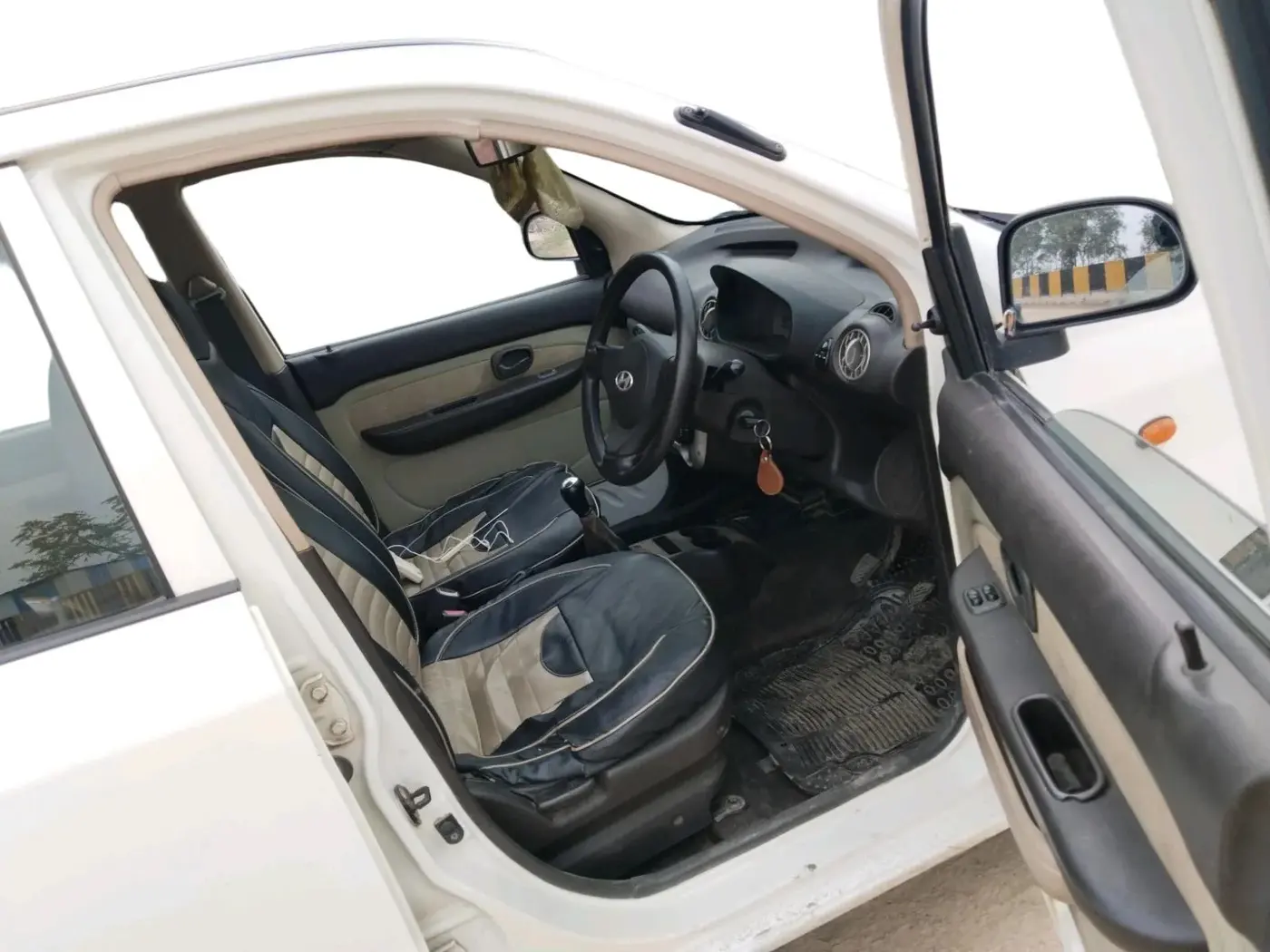 2012 Hyundai Santro Xing GLS, Petrol, Manual, 1,23,889 km, interior