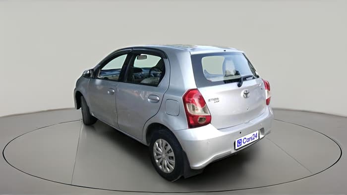 2017 Toyota Etios Liva VD, Diesel, Manual, 1,77,831 km, exterior
