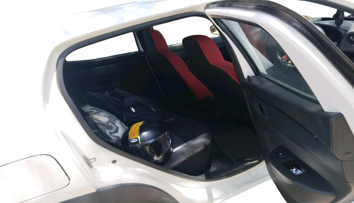 2021 Renault Kwid RXT 1.0 AMT (O), Petrol, Automatic, 27,685 km, interior