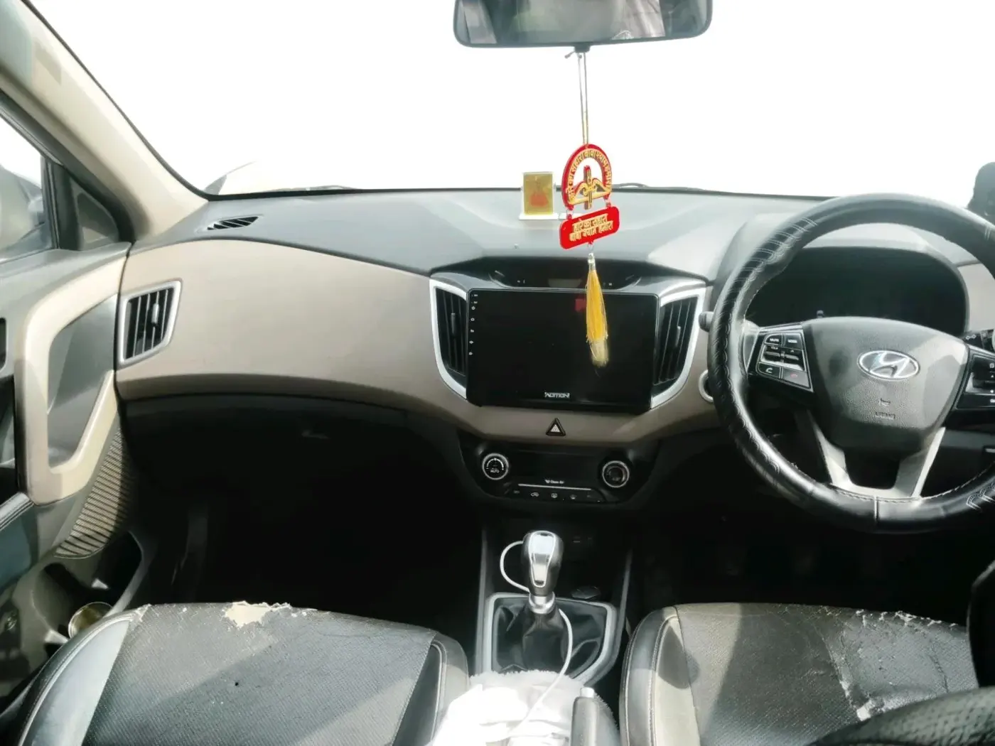 2015 Hyundai Creta SX (O) 1.6 DIESEL, Diesel, Manual, 2,98,952 km, interior