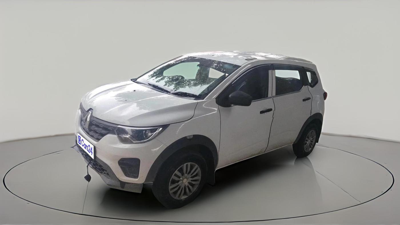 2025 Renault TRIBER RXE MT, Petrol, Manual, 23,380 km, exterior
