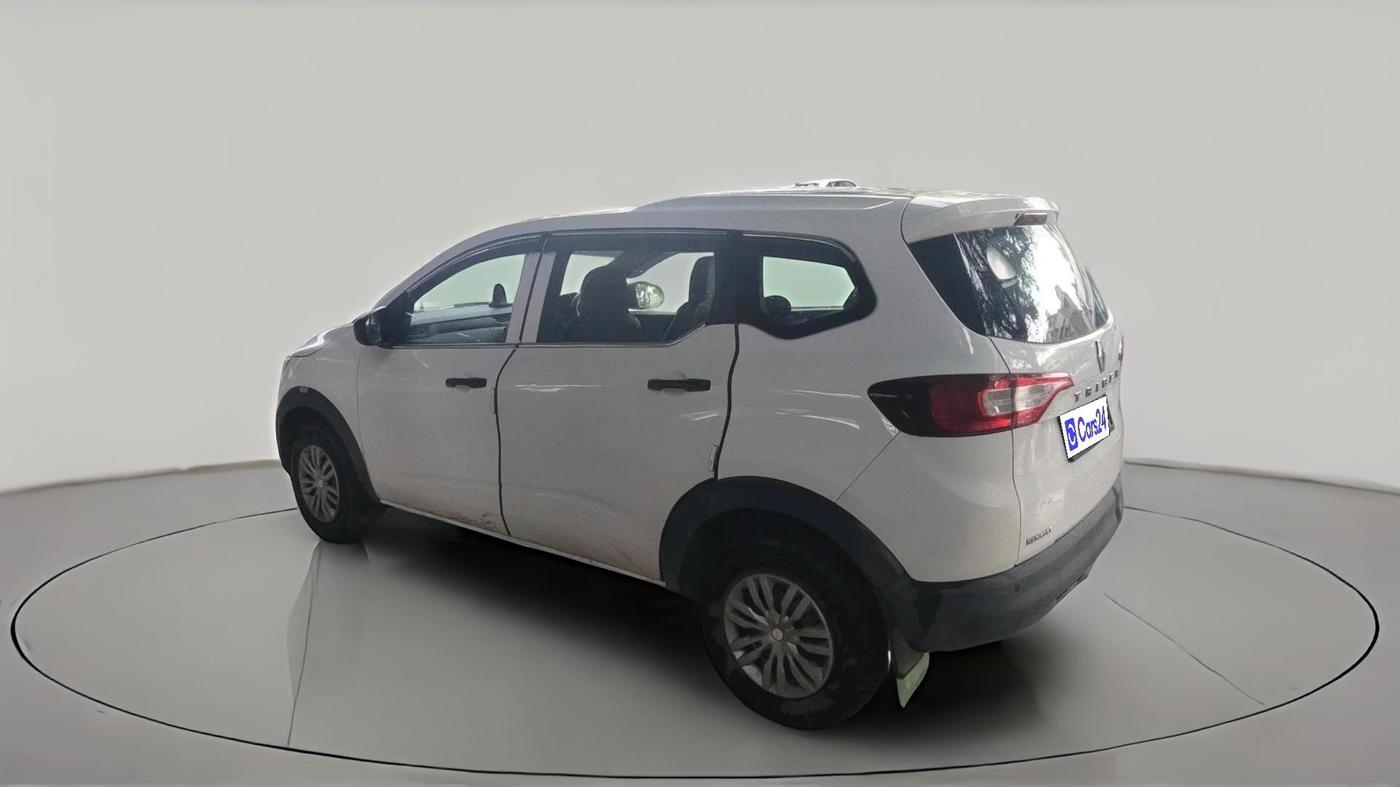 2025 Renault TRIBER RXE MT, Petrol, Manual, 23,380 km, exterior