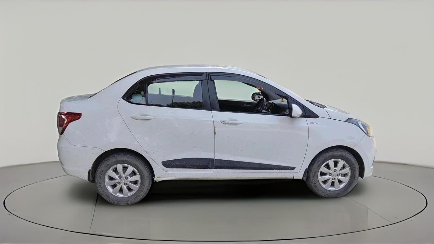 2014 Hyundai Xcent S 1.1 CRDI (O), Diesel, Manual, 1,04,213 km, exterior
