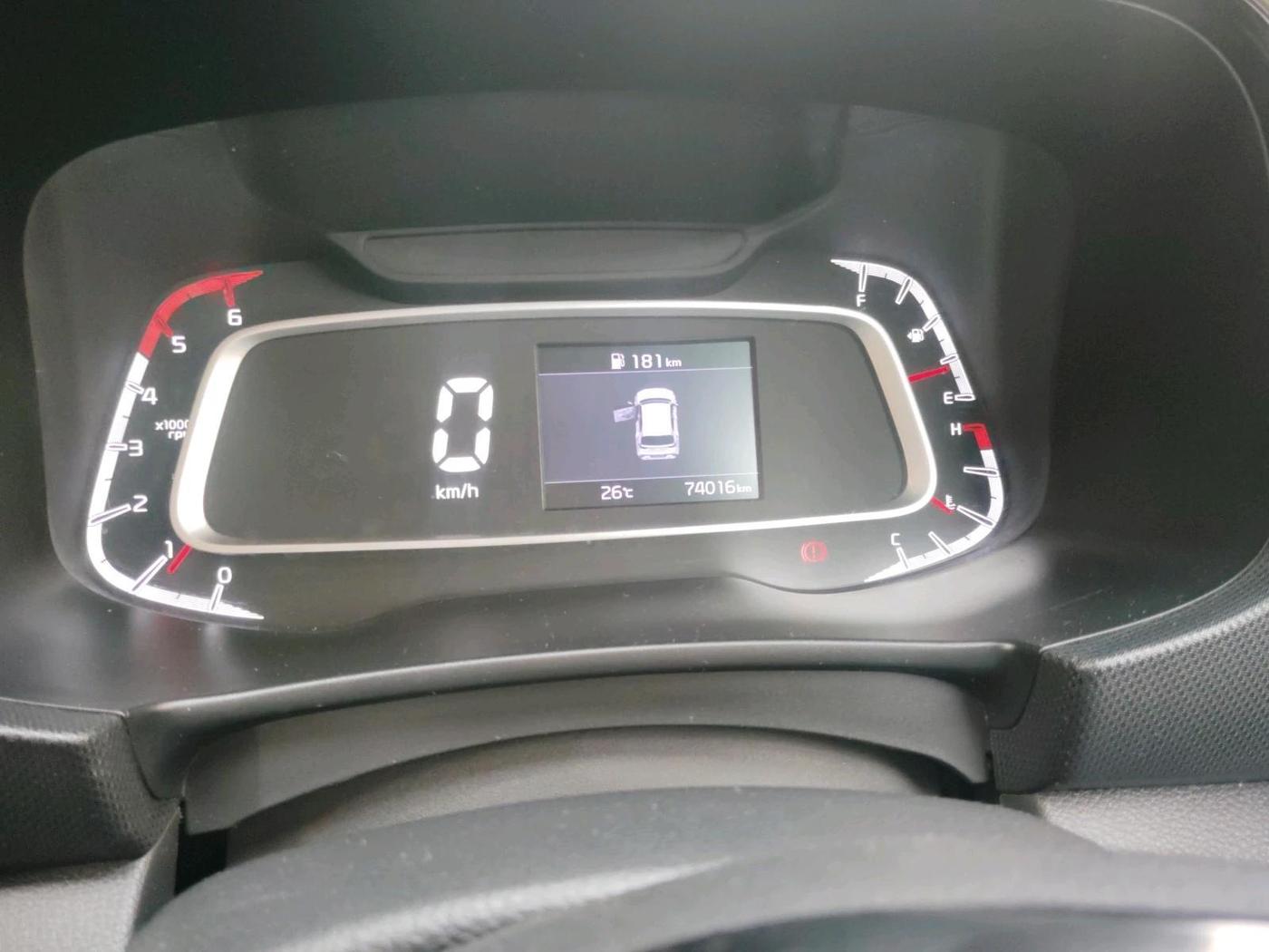 2021 KIA SONET HTK PLUS 1.5, Diesel, Manual, 74,016 km, interior