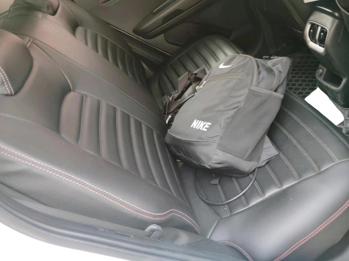 2021 KIA SONET HTK PLUS 1.5, Diesel, Manual, 74,016 km, interior