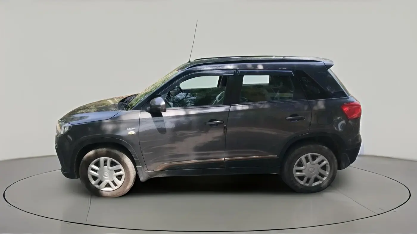 2017 Maruti Vitara Brezza VDI (O), Diesel, Manual, 1,07,302 km, exterior