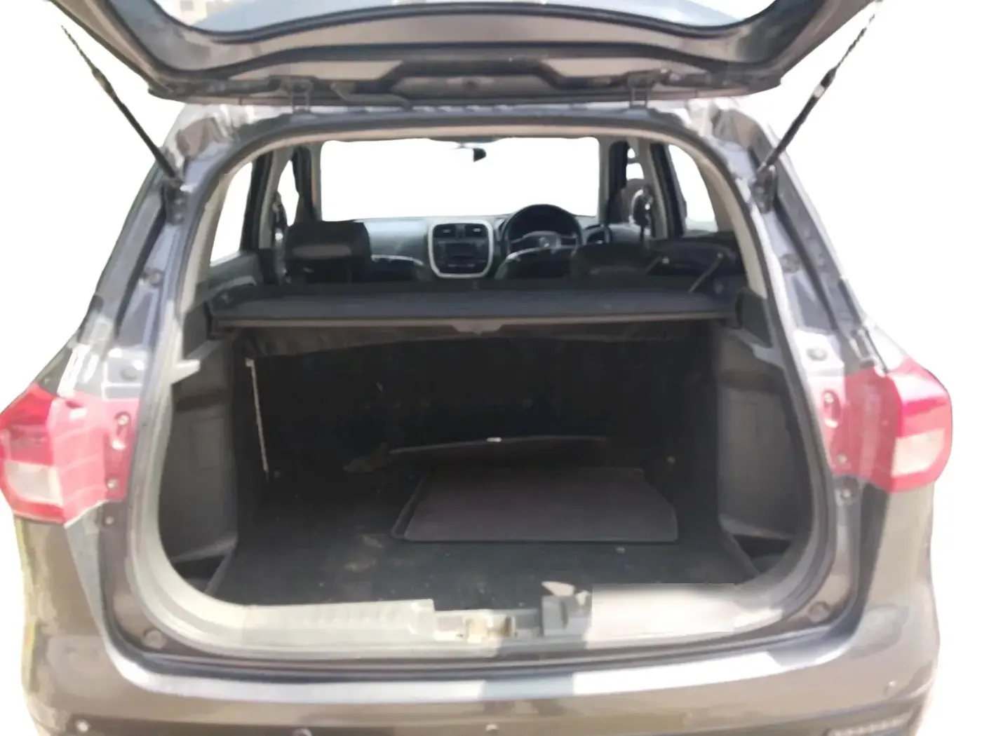 2017 Maruti Vitara Brezza VDI (O), Diesel, Manual, 1,07,302 km, exterior