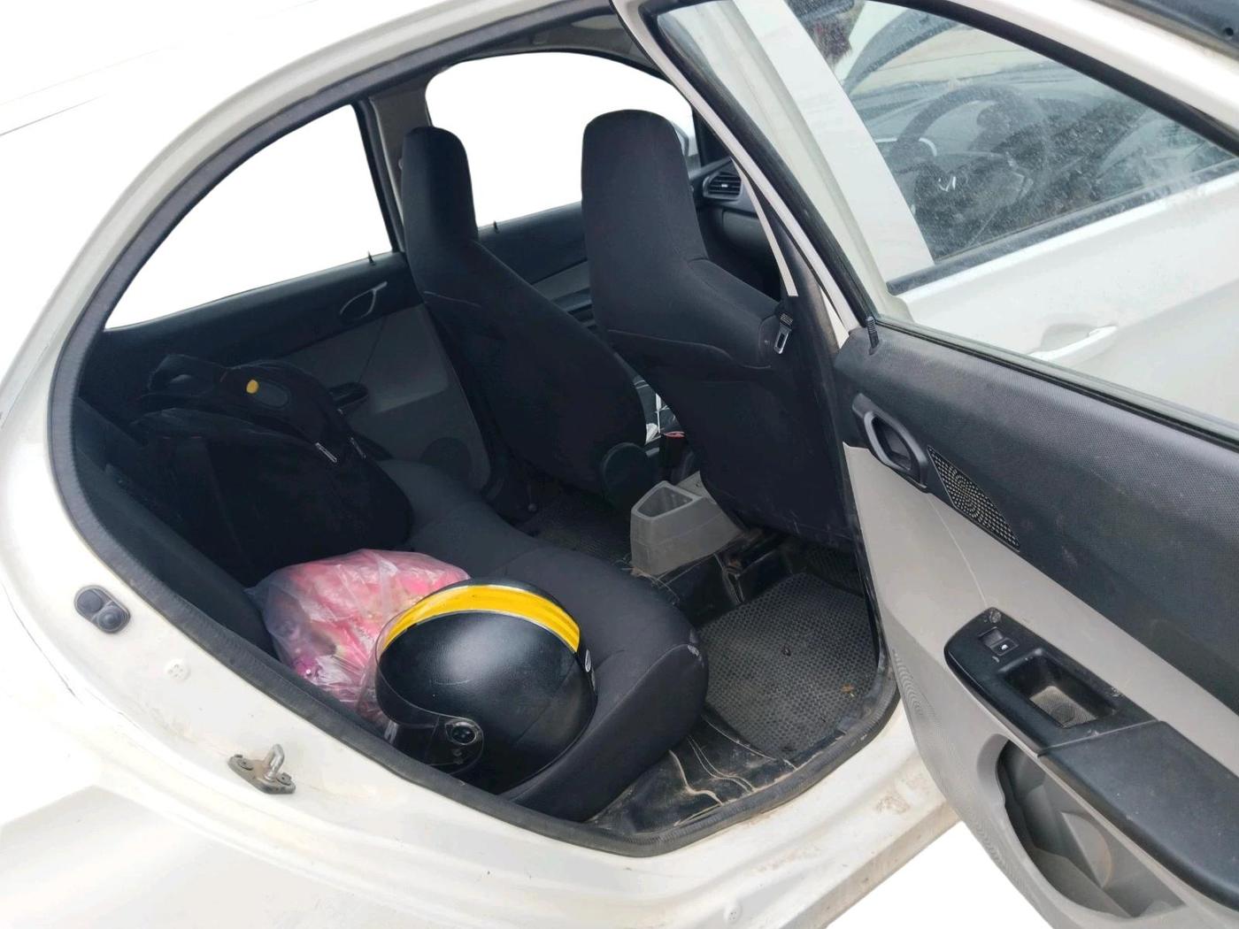 2017 Tata Tiago XT PETROL, Petrol, Manual, 79,491 km, interior