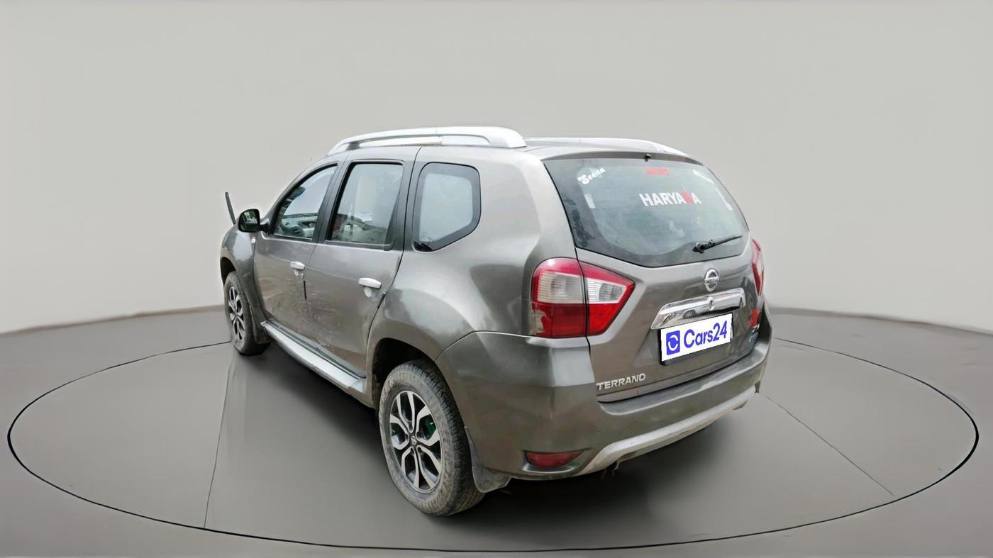 2014 Nissan Terrano XV D THP 110 PS, Diesel, Manual, 1,09,665 km, exterior