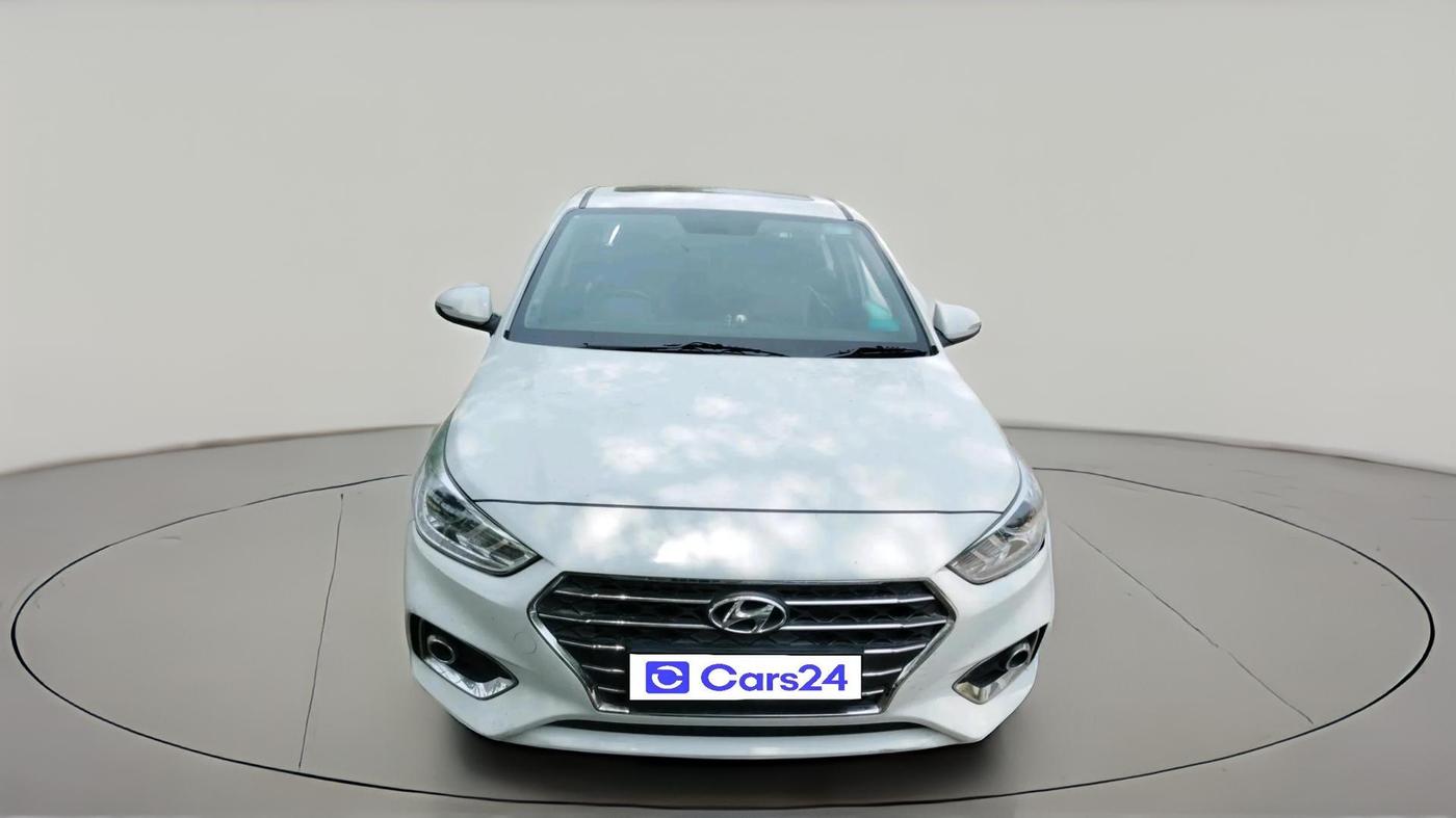 2018 Hyundai Verna 1.6 SX (O) CRDI MT, Diesel, Manual, 1,07,078 km, exterior