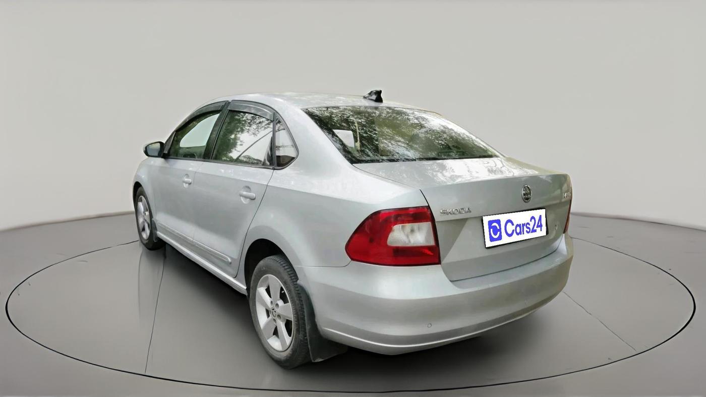 2016 Skoda Rapid STYLE 1.5 TDI AT, Diesel, Automatic, 1,49,048 km, exterior