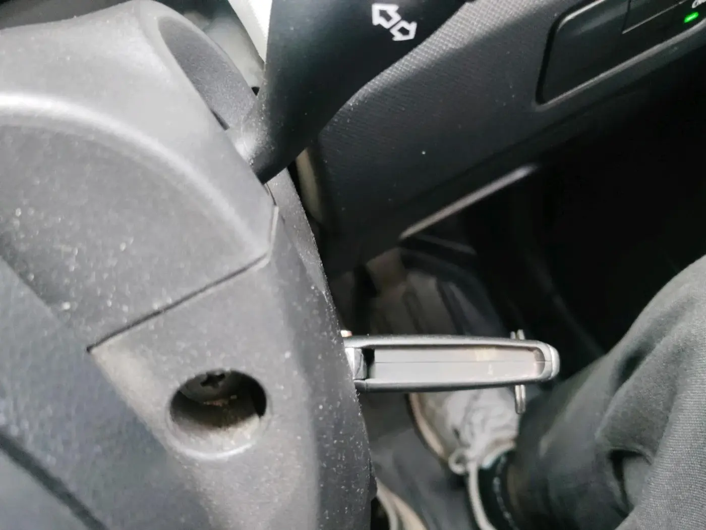 2024 Tata PUNCH PURE MT CNG, CNG, Manual, 49,295 km, interior