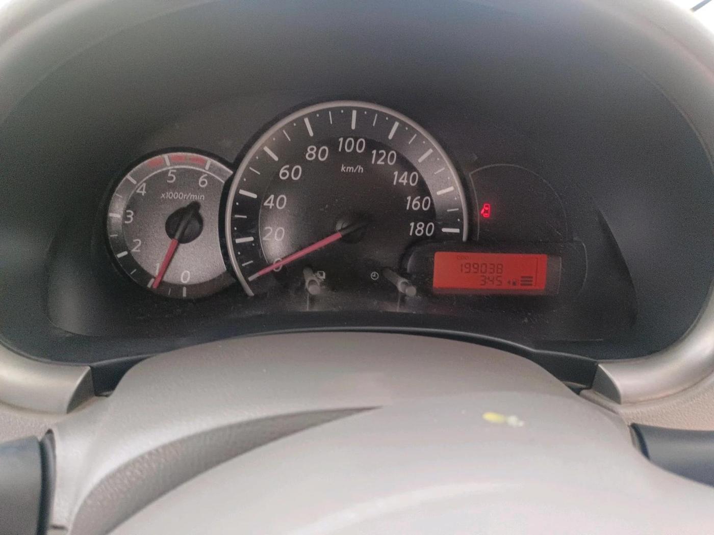 2012 Nissan Micra XV DIESEL, Diesel, Manual, 1,99,038 km, interior