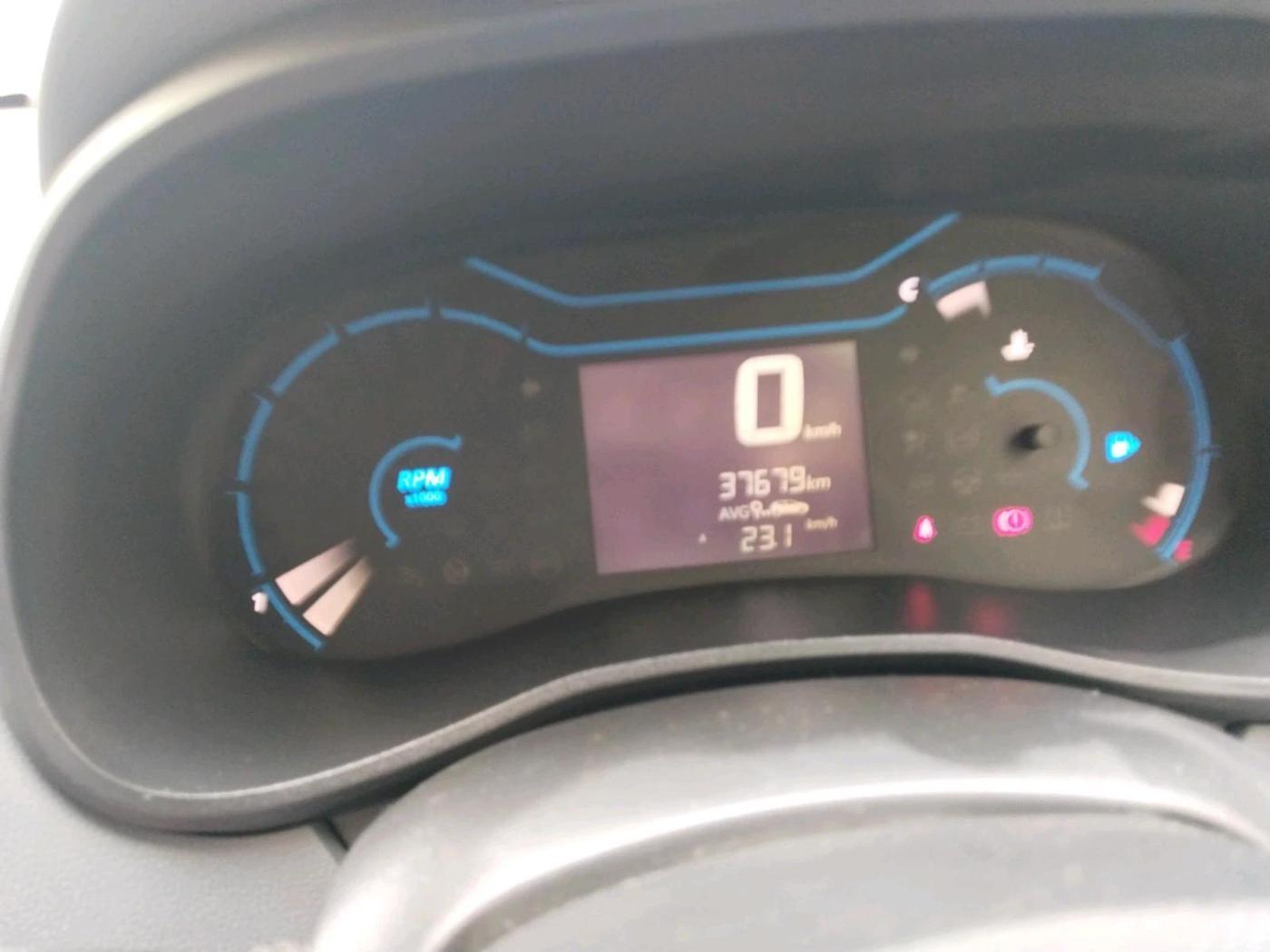2021 Renault Kwid RXT 1.0 (O), Petrol, Manual, 37,679 km, interior