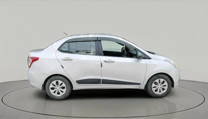 2014 Hyundai Xcent BASE 1.1, Diesel, Manual, 1,20,015 km, exterior