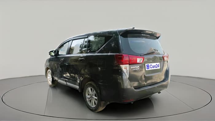 2017 Toyota Innova Crysta 2.8 GX AT 7 STR, Diesel, Automatic, 1,88,206 km, exterior