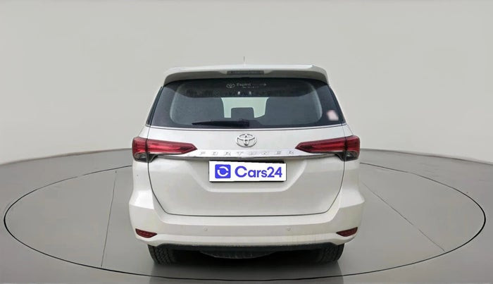 2017 Toyota Fortuner 2.8 4X2 MT, Diesel, Manual, 73,813 km, exterior