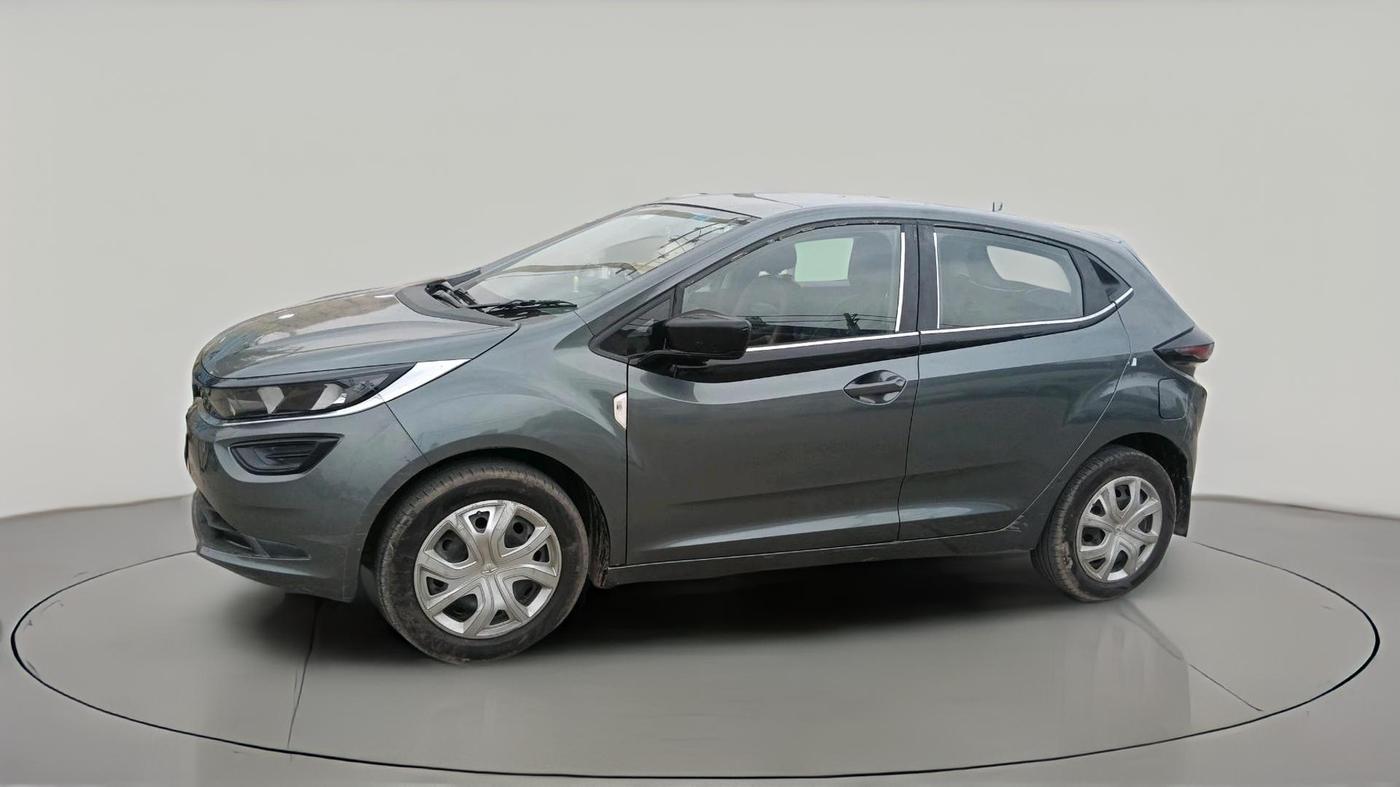 2023 Tata ALTROZ XM PETROL, CNG, Manual, 76,214 km, exterior