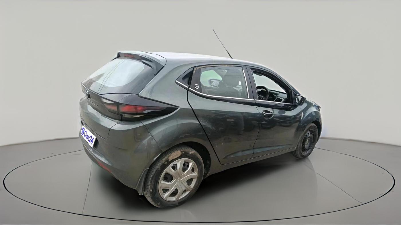 2023 Tata ALTROZ XM PETROL, CNG, Manual, 76,214 km, exterior