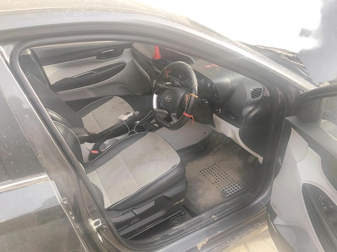2023 Hyundai NEW I20 ASTA 1.2 MT, Petrol, Manual, 40,186 km, interior