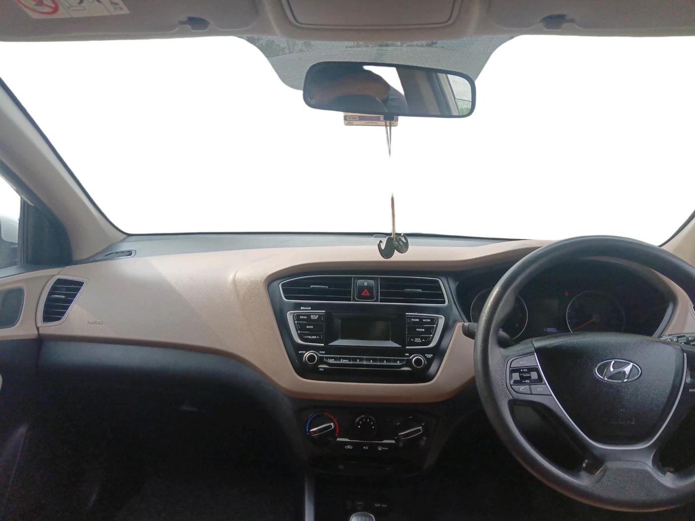 2018 Hyundai Elite i20 SPORTZ 1.2, Petrol, Manual, 1,18,883 km, interior