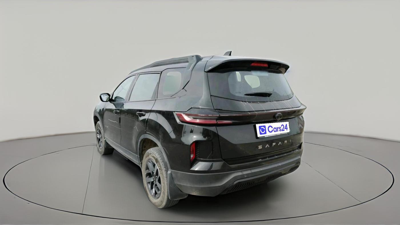 2025 Tata Safari PURE PLUS S DARK EDITION, Diesel, Manual, 8,029 km, exterior