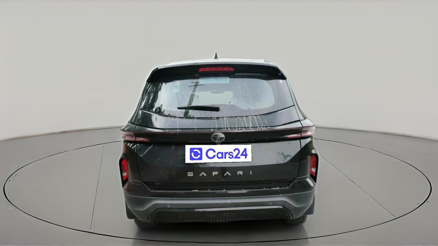 2025 Tata Safari PURE PLUS S DARK EDITION, Diesel, Manual, 8,029 km, exterior