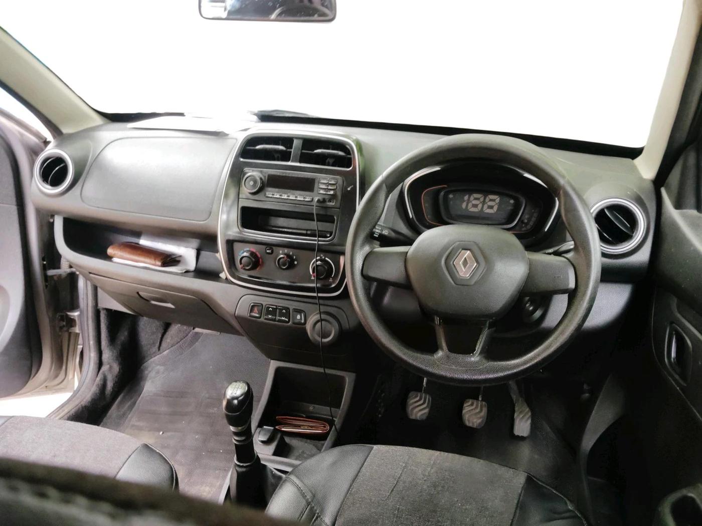 2018 Renault Kwid RXL, Petrol, Manual, 98,961 km, interior