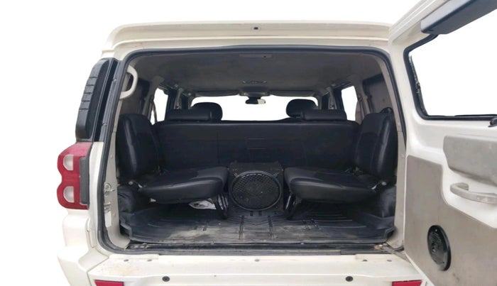 2019 Mahindra Scorpio S11 2WD, Diesel, Manual, 1,42,948 km, exterior