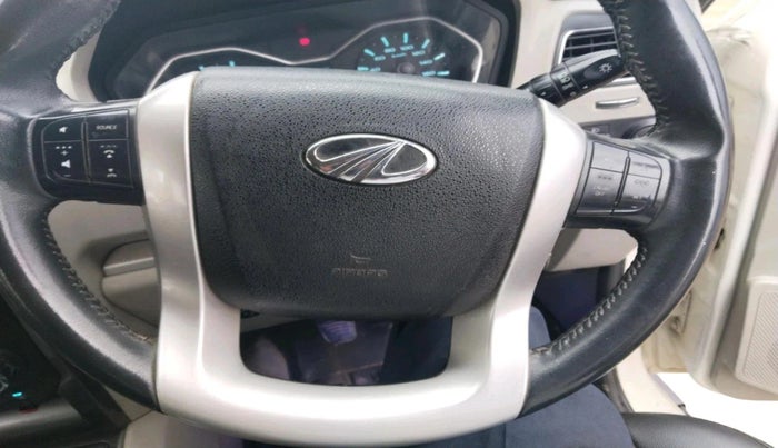 2019 Mahindra Scorpio S11 2WD, Diesel, Manual, 1,42,948 km, interior