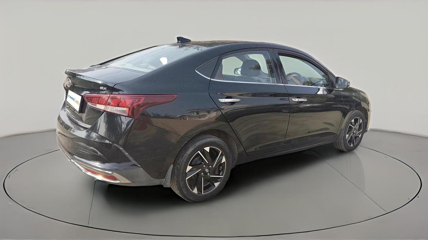 2021 Hyundai Verna SX (O) 1.5 CRDI AT, Diesel, Automatic, 1,24,740 km, exterior