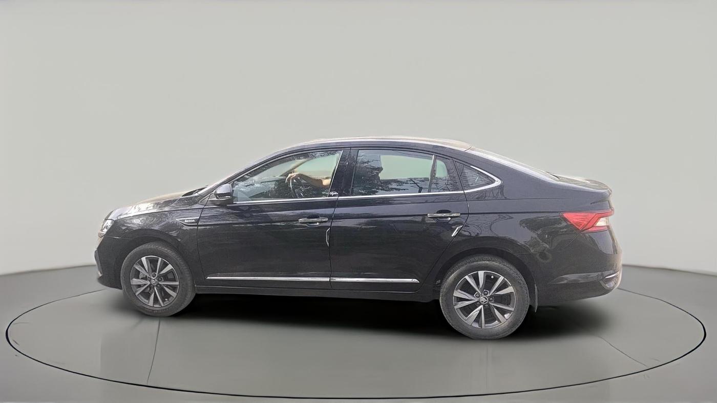 2023 Skoda SLAVIA STYLE 1.5L TSI MT, Petrol, Manual, 40,345 km, exterior
