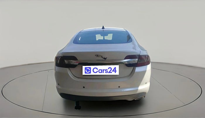 2015 Jaguar XF 2.0 DIESEL, Diesel, Automatic, 1,04,840 km, exterior