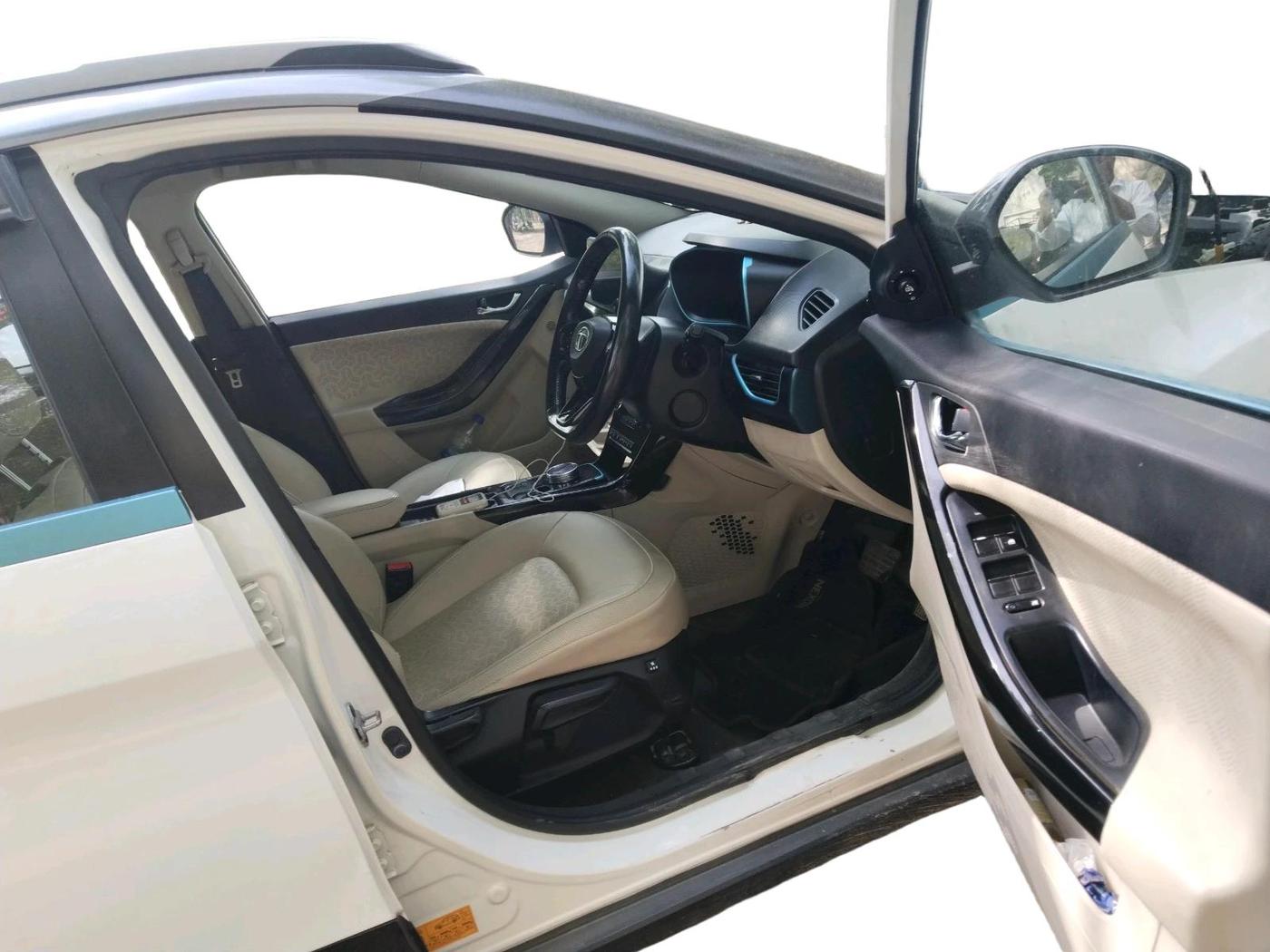 2023 Tata NEXON EV XZ PLUS LUX, Electric, Automatic, 59,698 km, interior
