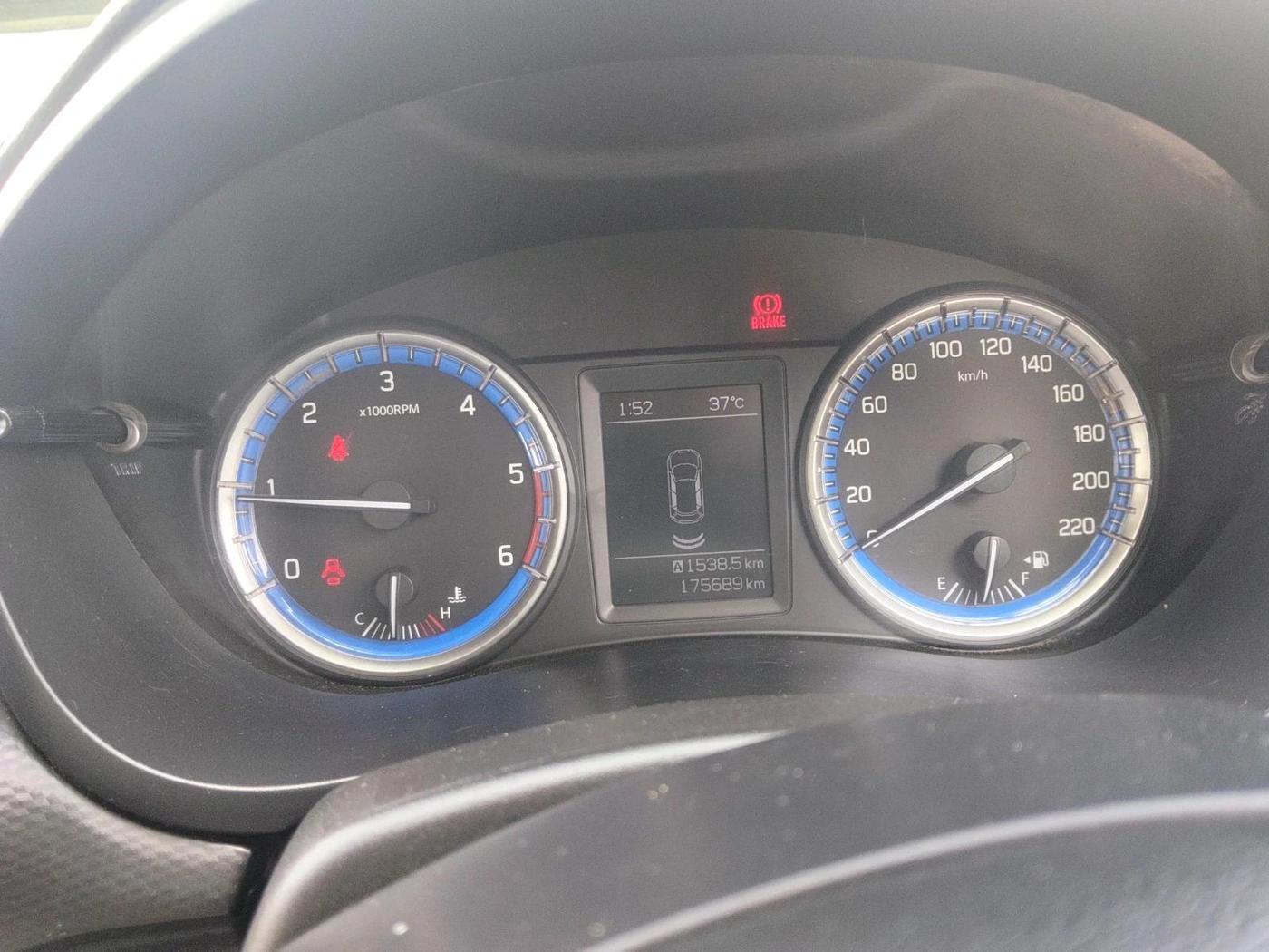 2015 Maruti S Cross ZETA 1.3, Diesel, Manual, 1,75,689 km, interior