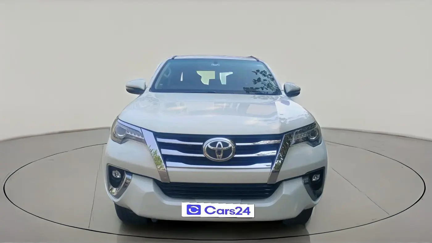 2018 Toyota Fortuner 2.8 4X2 AT, Diesel, Automatic, 1,40,014 km, exterior