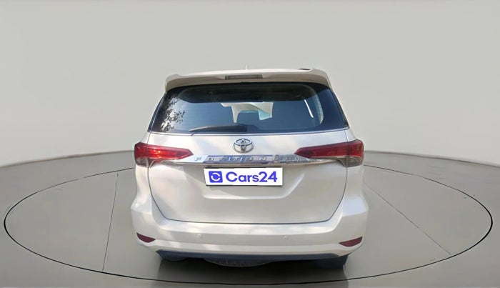 2018 Toyota Fortuner 2.8 4X2 AT, Diesel, Automatic, 1,40,014 km, exterior