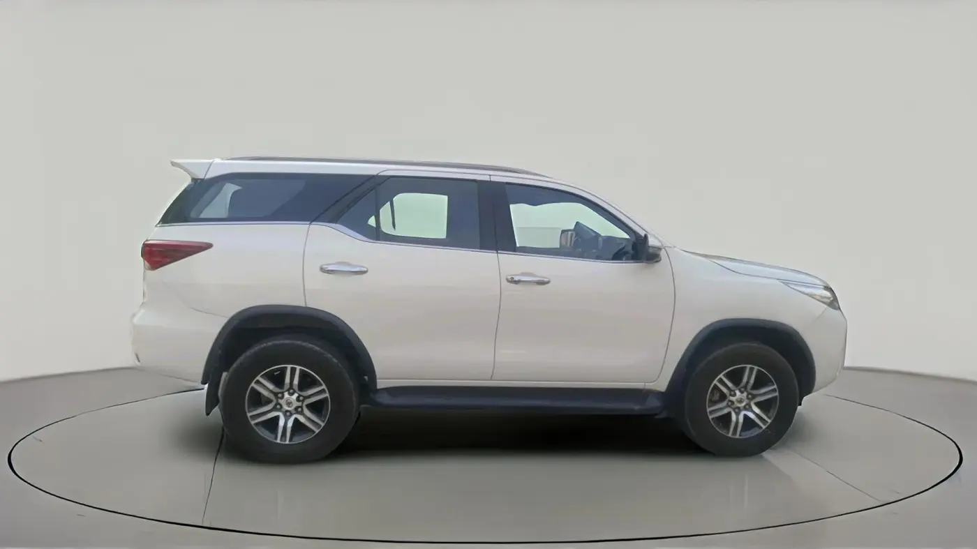 2018 Toyota Fortuner 2.8 4X2 AT, Diesel, Automatic, 1,40,014 km, exterior