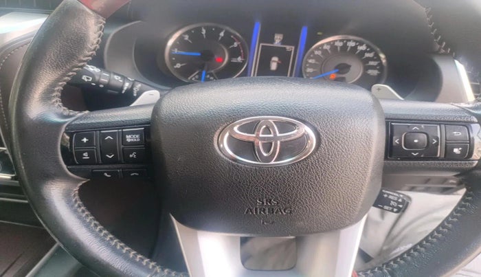 2018 Toyota Fortuner 2.8 4X2 AT, Diesel, Automatic, 1,40,014 km, interior