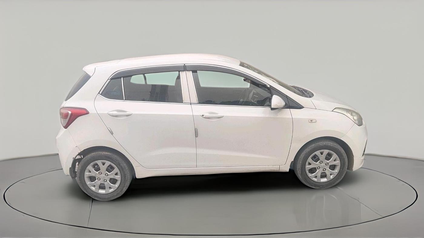 2015 Hyundai Grand i10 MAGNA 1.1 CRDI, Diesel, Manual, 61,626 km, exterior