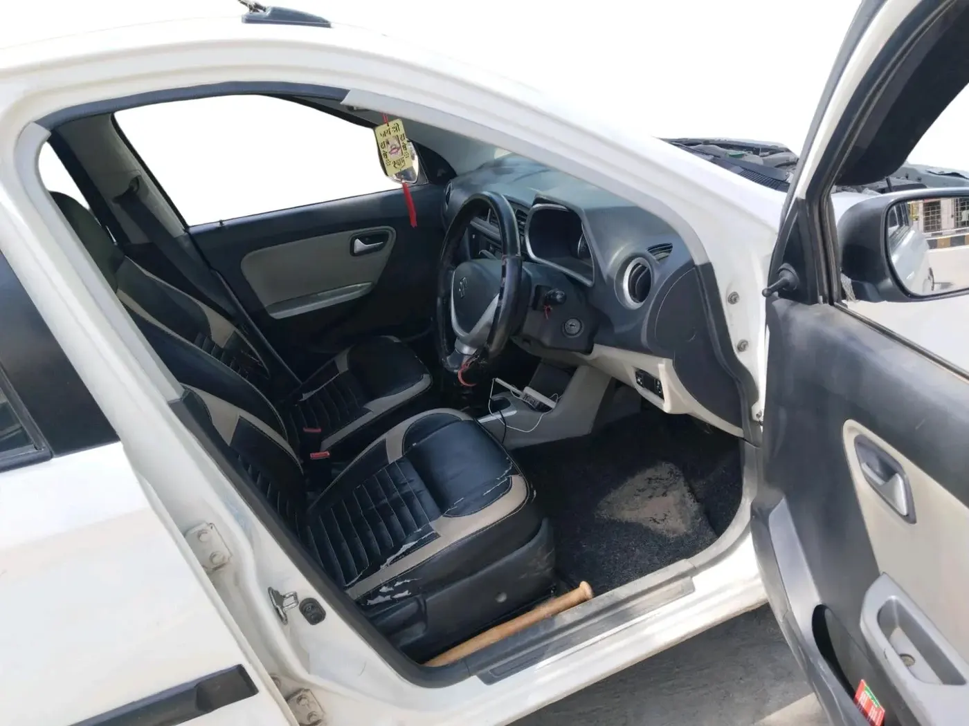 2015 Maruti Alto K10 VXI (O), Petrol, Manual, 83,531 km, interior