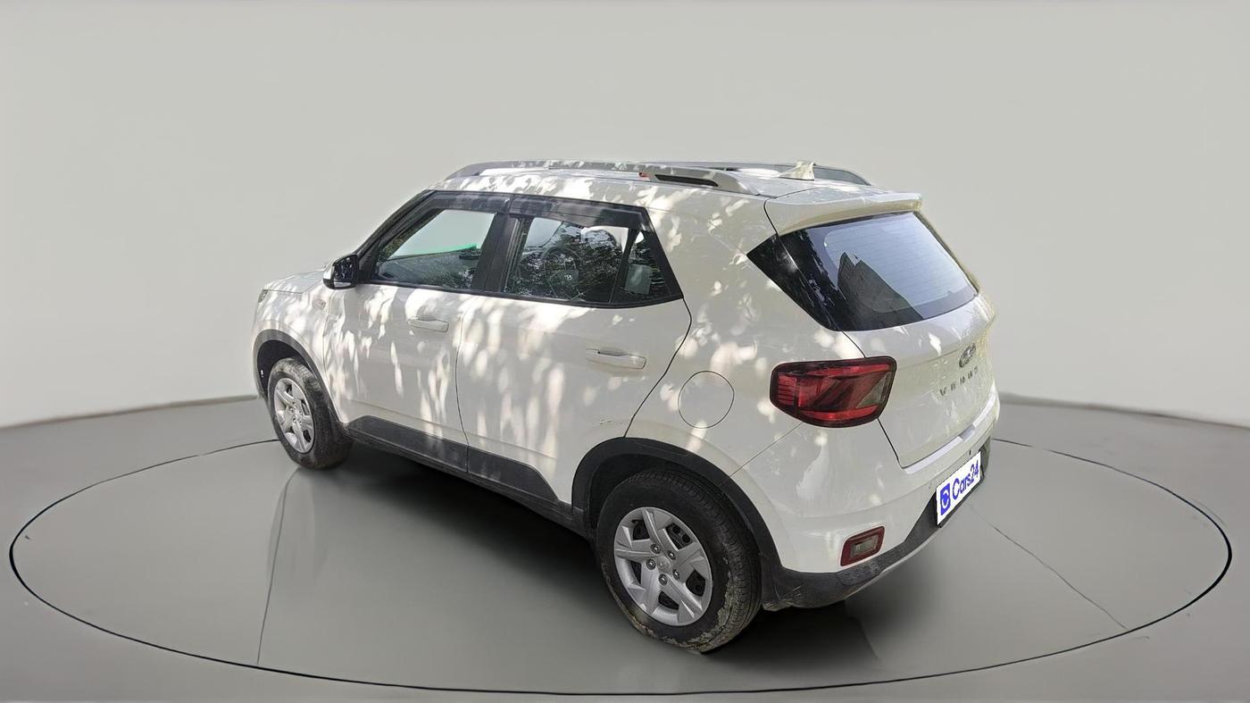 2020 Hyundai VENUE S 1.2, Petrol, Manual, 26,211 km, exterior