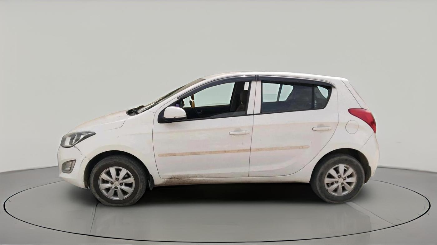 2013 Hyundai i20 SPORTZ 1.4 CRDI, Diesel, Manual, 1,25,150 km, exterior