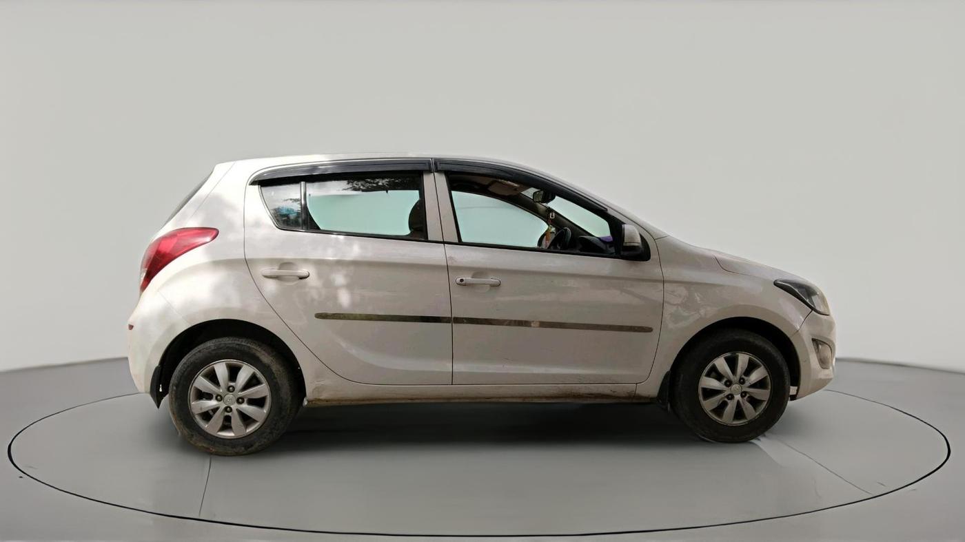 2013 Hyundai i20 SPORTZ 1.4 CRDI, Diesel, Manual, 1,25,150 km, exterior