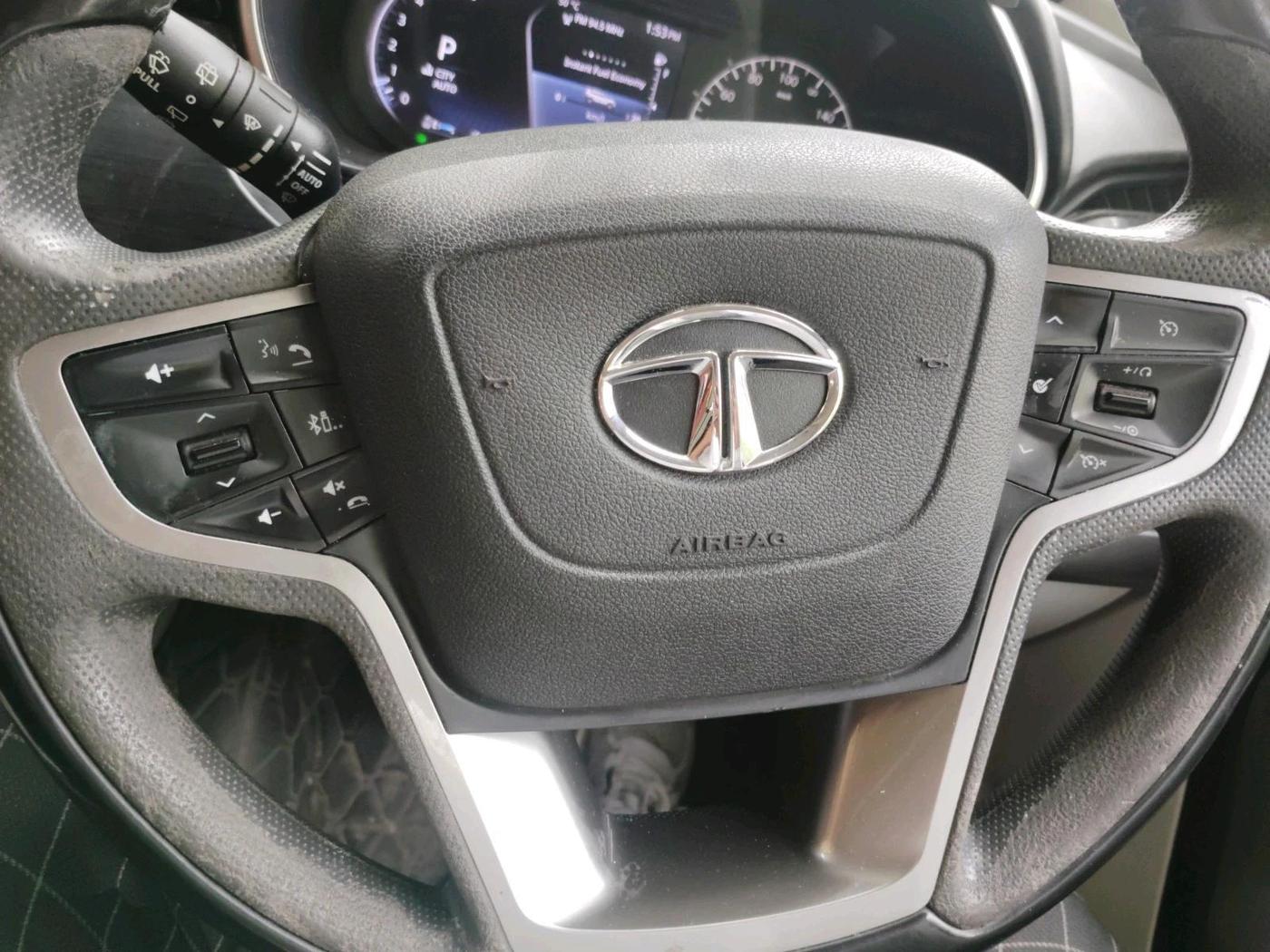 2021 Tata Safari XZA PLUS, Diesel, Automatic, 1,04,996 km, interior
