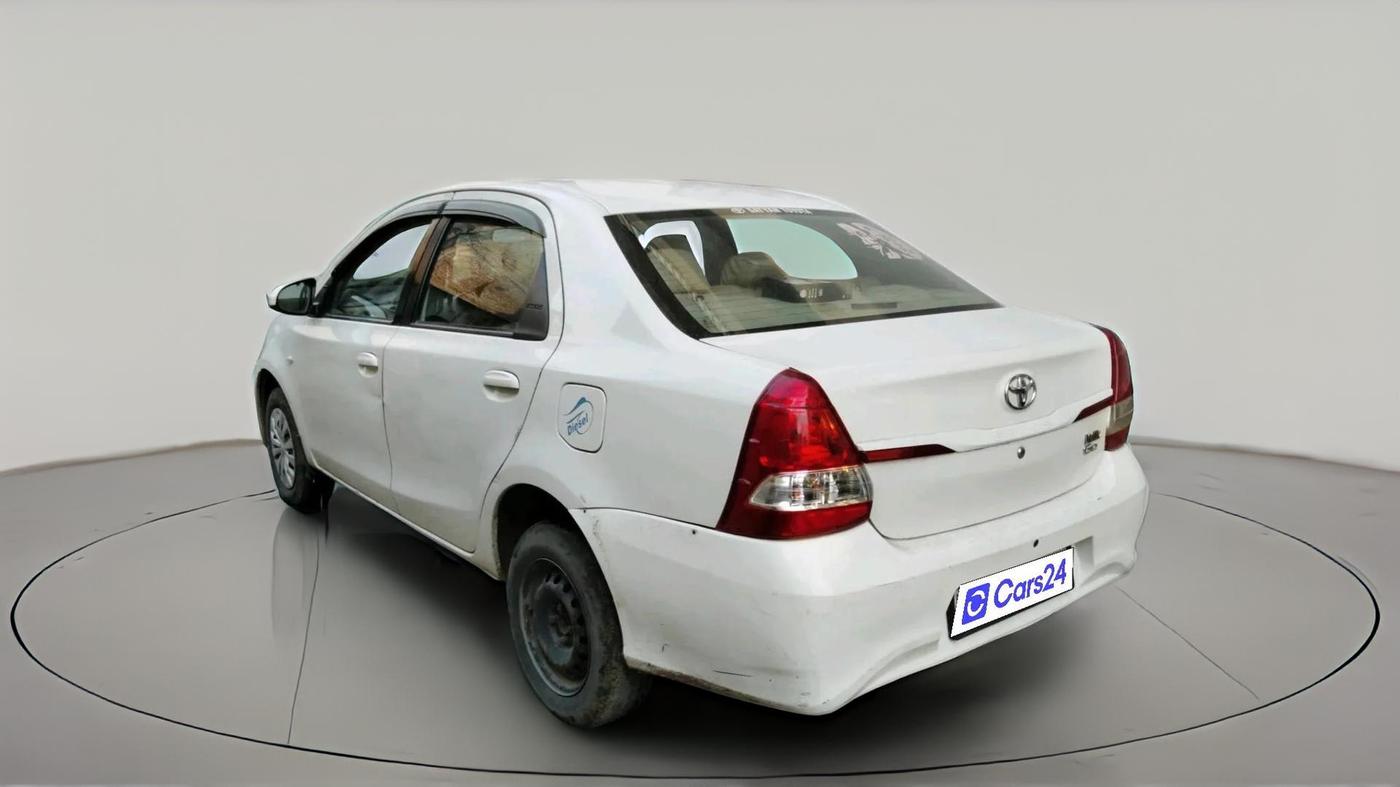 2017 Toyota Etios GD, Diesel, Manual, 1,74,258 km, exterior
