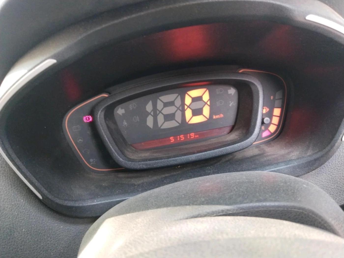 2016 Renault Kwid RXL, Petrol, Manual, 51,519 km, interior